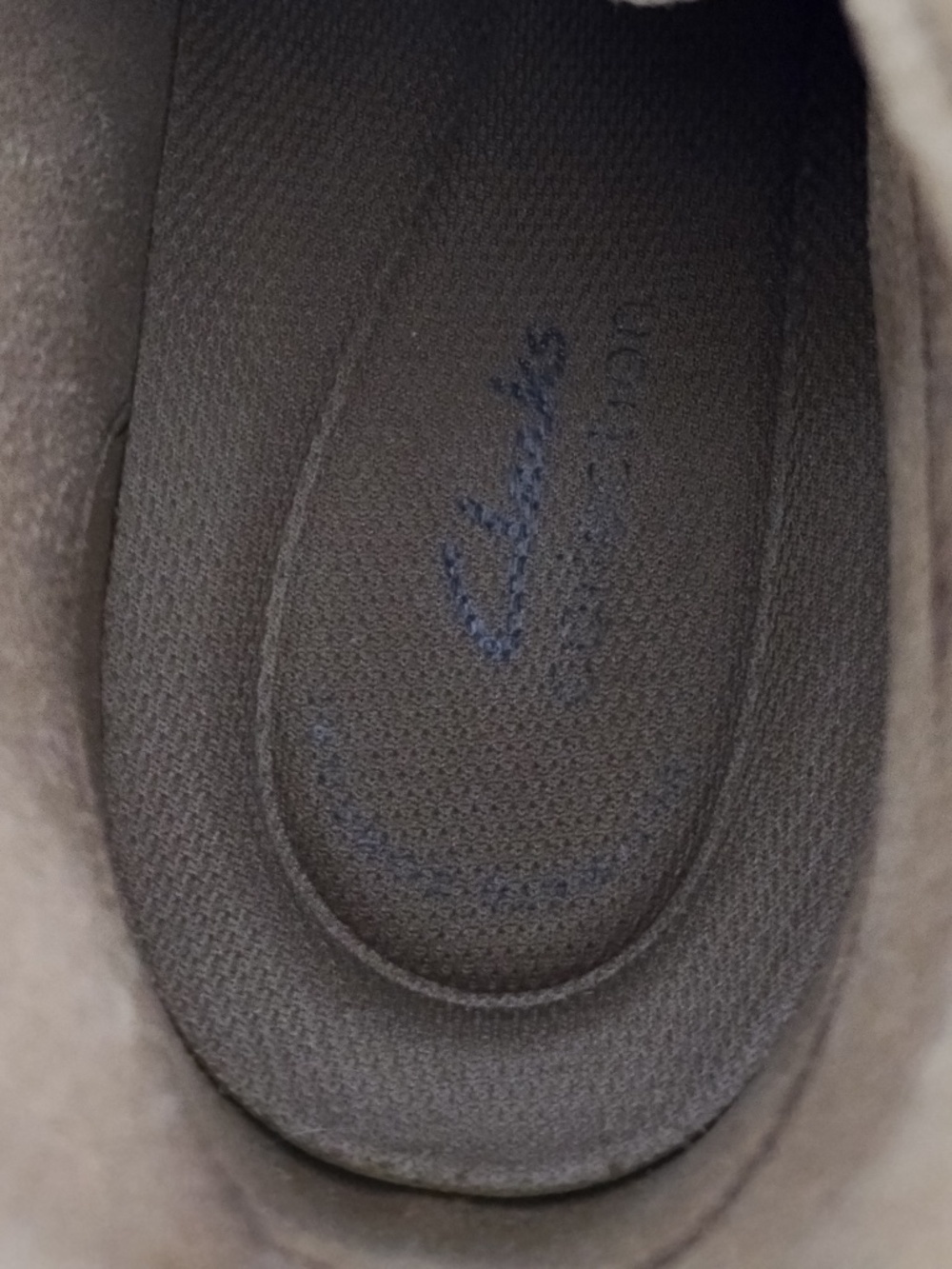New Clarks Wallabies Size 11 - Picture 9 of 10